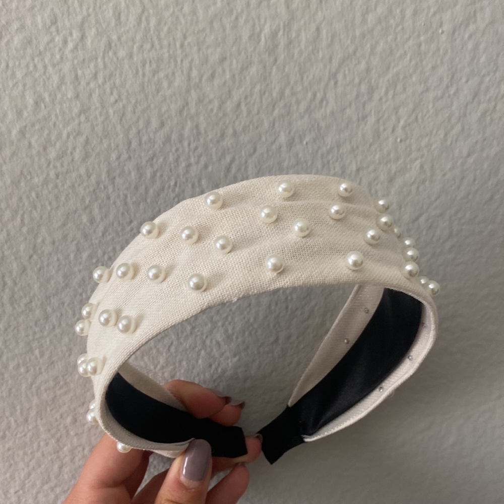 Pearl Headband - never worn.